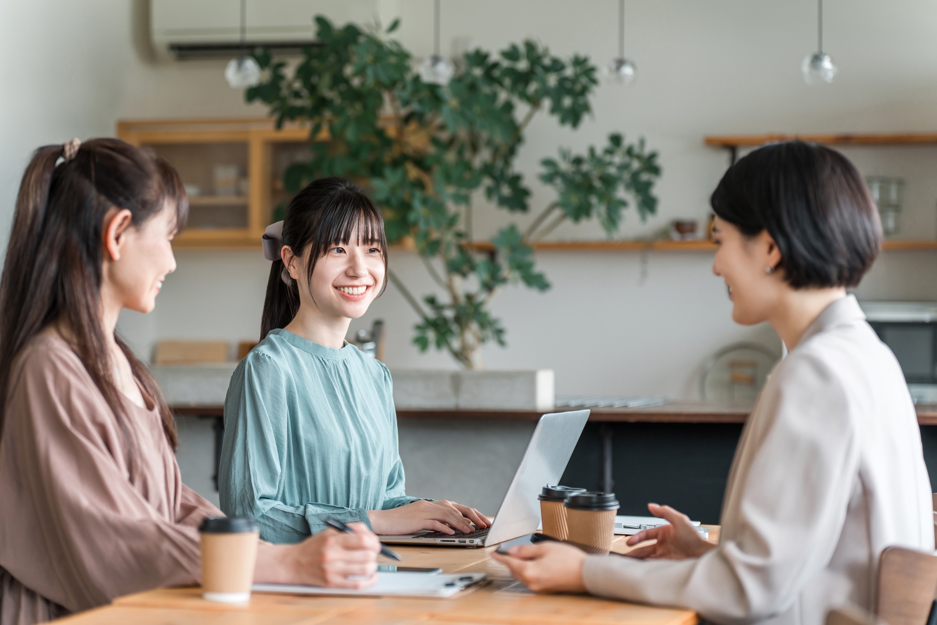 採用マーケティングと広報企画
