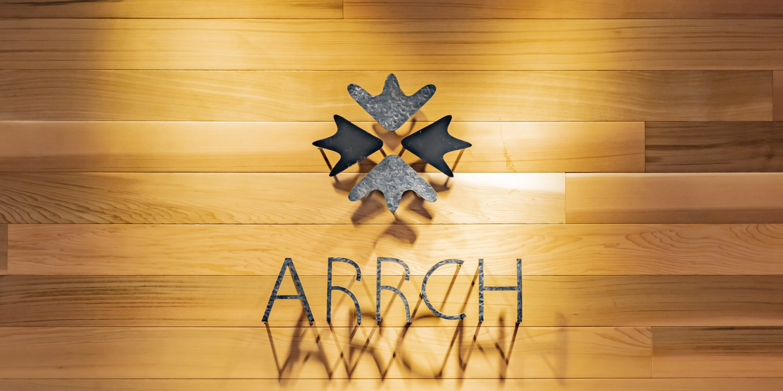 ARRCH事業